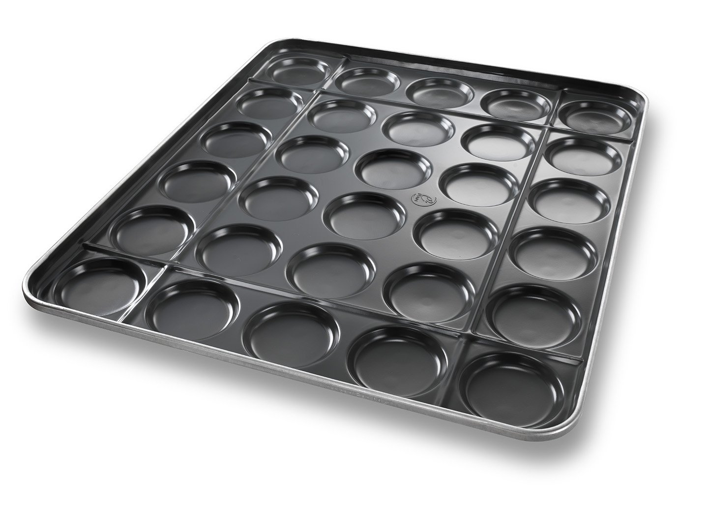 5 Hamburger Bun Tray with 15 Moulds ⋆ American Pan IE